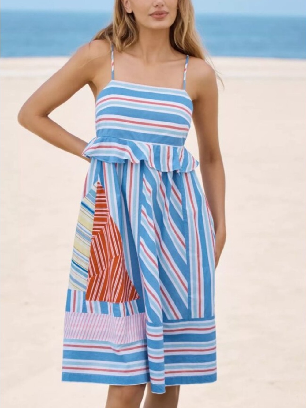 Celandine Square Neck Knee-Length Dress